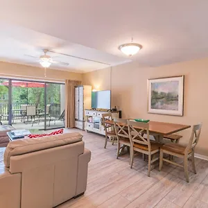https://village-house-102-sleeps-6-2-bedrooms-pool-pet-friendly.top-hotels-in-savannah.com